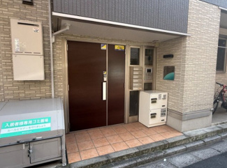【エントランス】