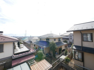 【展望】 | 2階から南側を望む　富士山も綺麗に望めます。