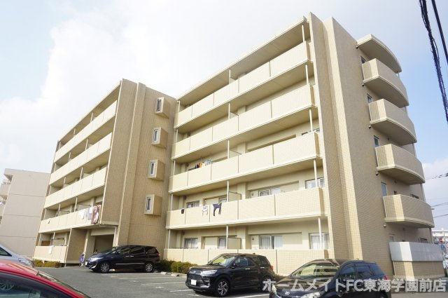 熊本市中央区帯山４丁目の賃貸マンションの外観