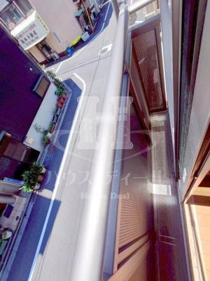 【バルコニー】 | サニーハウス | 暖かな日差しのふりそそぐバルコニー