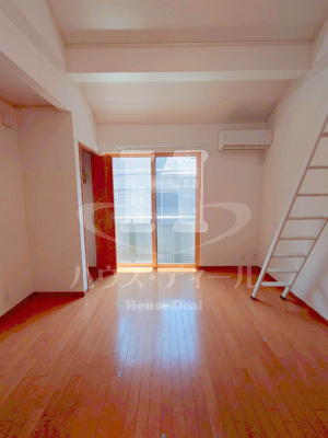 【居間・リビング】 | サニーハウス | ゆったり過ごせる居間です