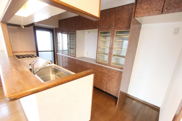 アーバンビュー皆実町弐番館のキッチン