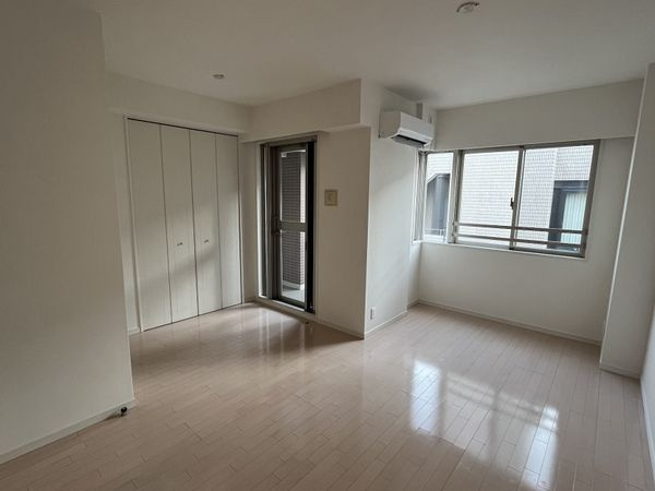 カスタリア高輪台の居間・リビング