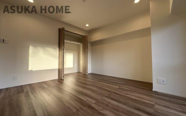 菱興洋光台マンションの洋室|各居室に収納があるので、書斎や子供部屋などどんな部屋でも使いやすそうですね♪