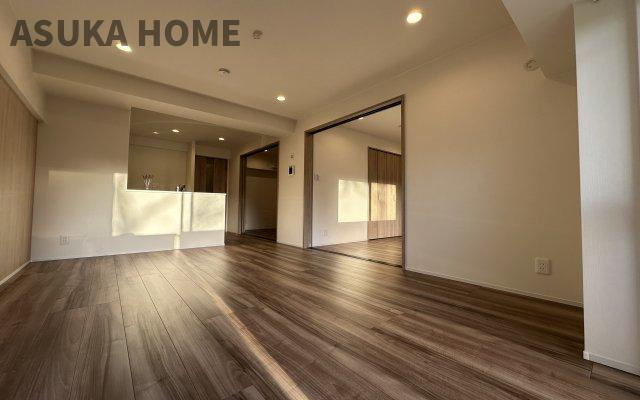 菱興洋光台マンションの居間・リビング|充分な広さと落ち着いたデザインの心地良いリビングです！