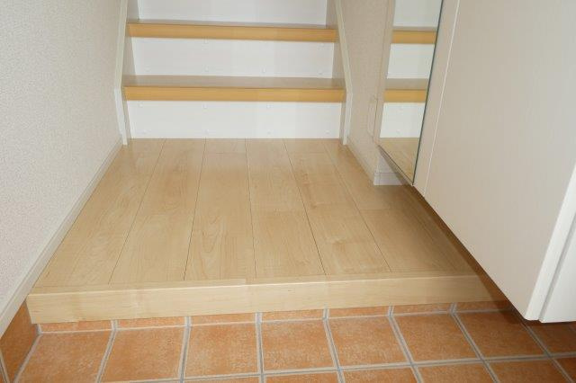 ＣＲＯＷＤ真備の玄関