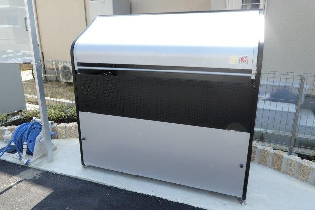 ＣＲＯＷＤ真備のその他共用部分|敷地内ゴミステーション