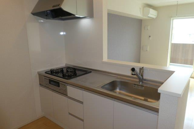 ＣＲＯＷＤ真備のキッチン|システムキッチン