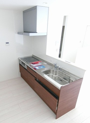 【キッチン】 | 【新築】(仮称)casita王禅寺東C/カシータ | ※参考写真※女性に人気のカウンターキッチンです！場所を取るお鍋やお皿もすっきり収納できます♪