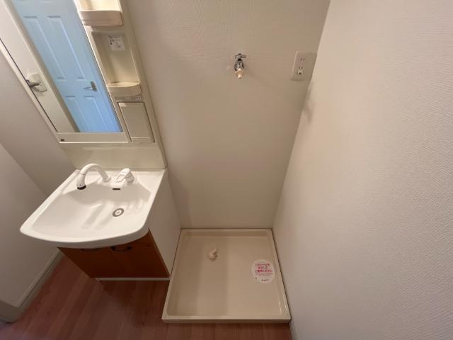 ジュエリー２ndのその他|洗濯機置場