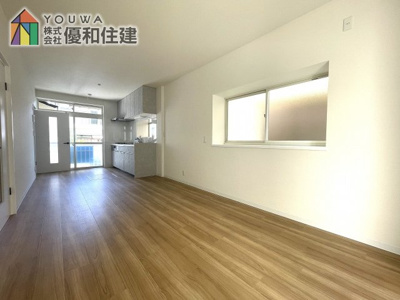 【居間・リビング】 | 中古戸建　神戸市西区長畑町