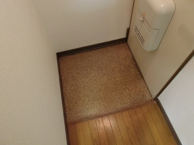 青山住研ハイツの玄関|青山住研ハイツ（柏原市清州）　玄関