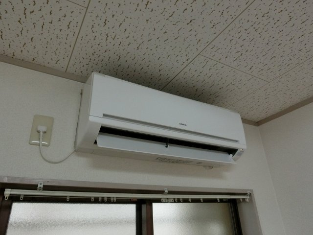 青山住研ハイツの設備|青山住研ハイツ（柏原市清州）　エアコン