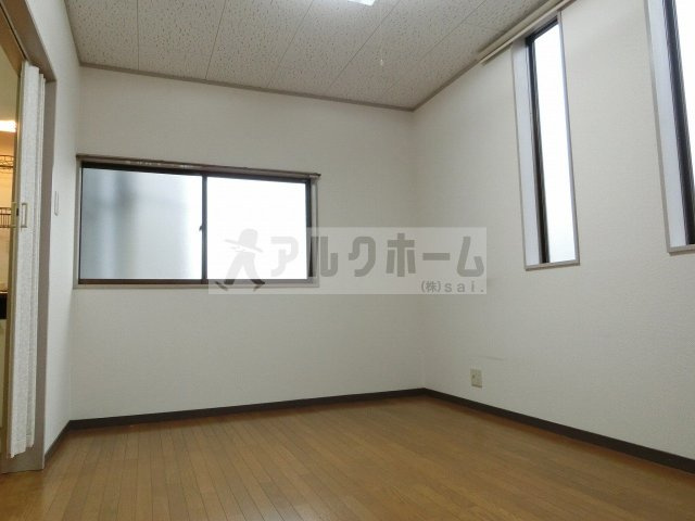 青山住研ハイツ