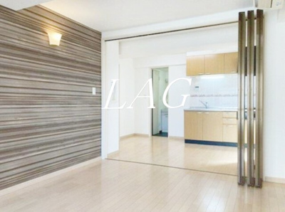 【居間・リビング】 | 北斗スターマンション | 洋室のお部屋です。