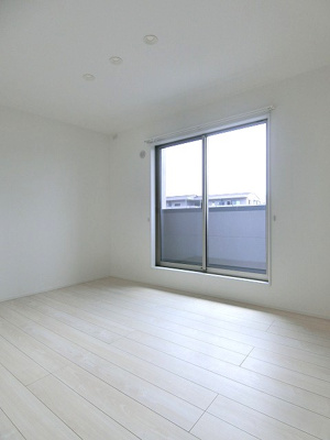 【洋室】 | 【新築】(仮称)casita王禅寺東B/カシータ | ※参考写真※2階・南向き洋室6帖☆バルコニーに繋がるお部屋です！洋室なのでお掃除もカンタンです！