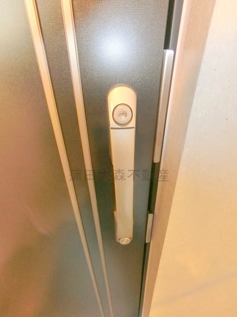 LUORE池上の玄関|ダブルロック