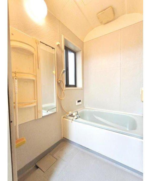 越谷市弥十郎　中古戸建の浴室|ゆっくり体の疲れをとってください！