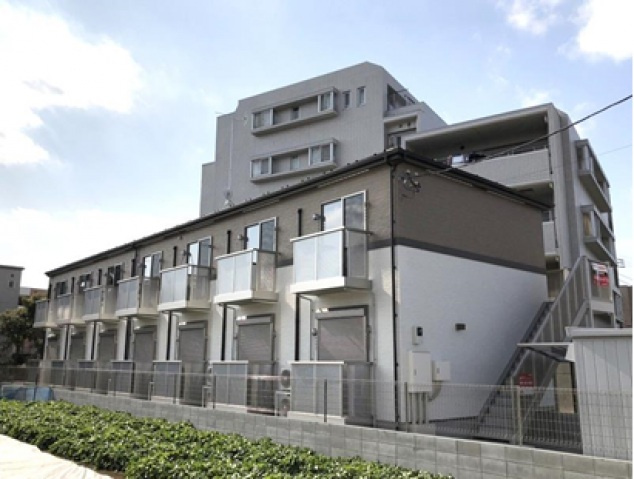 ステラ南鳩ヶ谷の外観