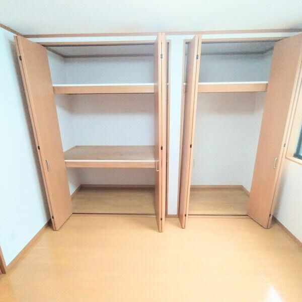 西小岩３丁目貸家の寝室