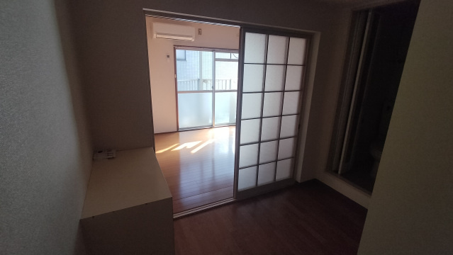 パークハイム神田の居間・リビング