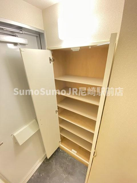 レオパレス長洲西通の収納