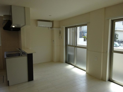 【居間・リビング】 | グランドソレイユ（熊之庄） | ※写真は別号室