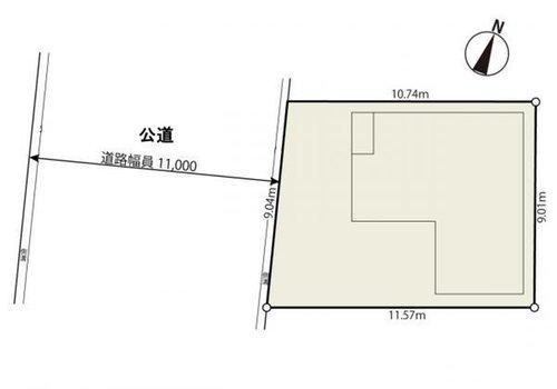 越谷市東越谷８丁目　中古戸建の区画図|南側は隣地駐車場で日当たりサンサン！
