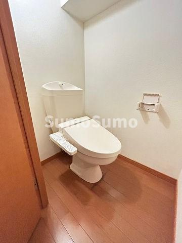 レオパレスみやびのトイレ|コンパクトで使いやすいトイレです