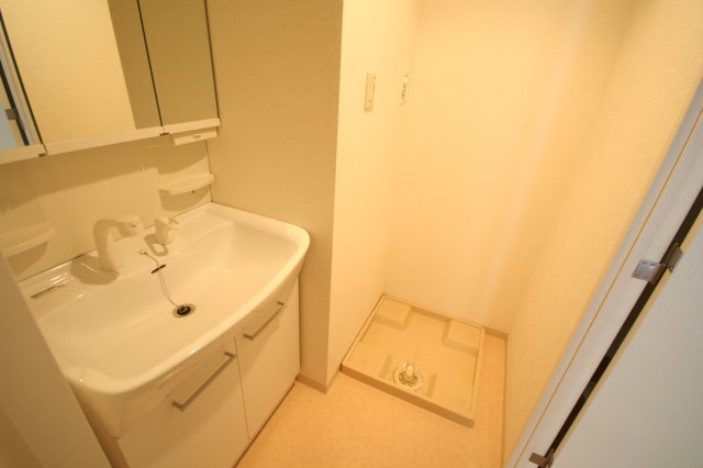 【独立洗面台】