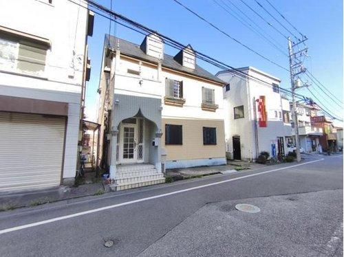 越谷市蒲生寿町　中古戸建の前面道路含む現地写真|視認性もばっちり！