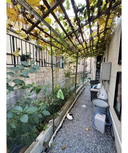 川口市元郷　築浅中古戸建ての庭|お庭でも家庭菜園出来ちゃう！