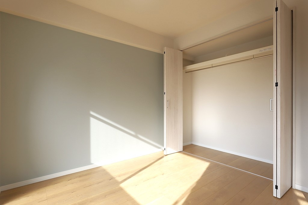 ダイアパレス三国2号館の洋室|-洋室4.4帖-