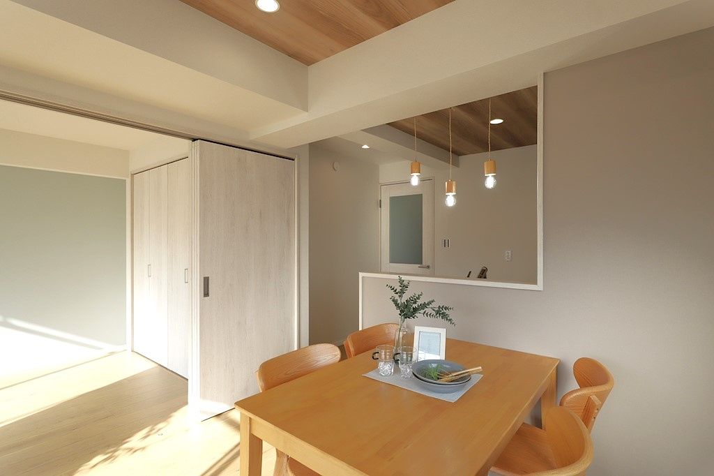 ダイアパレス三国2号館の居間・リビング|対面式キッチンなのでダイニングとの距離も近く料理を運んだり、片付けもラクラクです。