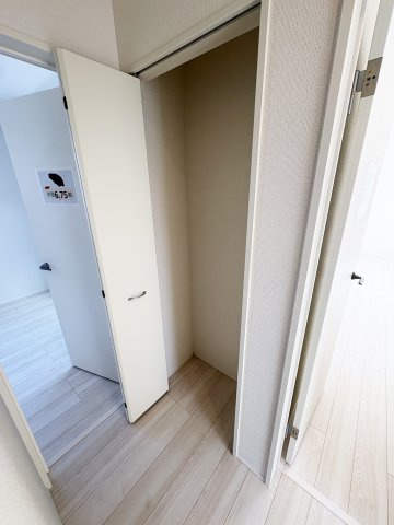 越谷市伊原●新田駅24分の収納|収納はたくさんあると嬉しいですね
敷地36.64坪間口10ｍの開放的な邸宅