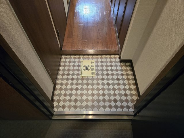 アヴァンセドミール|名古屋市の賃貸ならMy賃貸の玄関|アヴァンセドミール