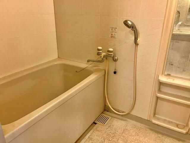 コスモ千葉グレイスヒルズの浴室