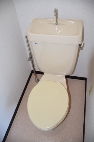 サンハイツ稲葉　　刈谷市近郊の賃貸はクラスホーム刈谷店のトイレ|清潔感のあるトイレです