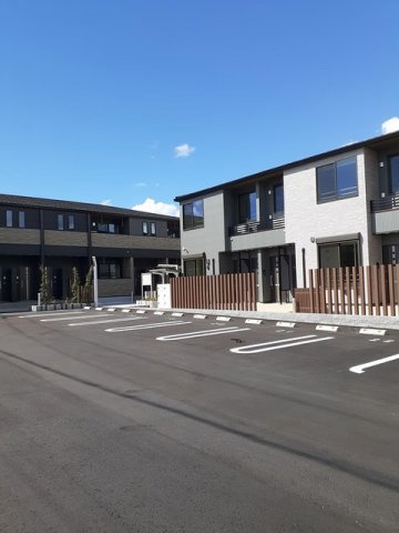 ソンメホリスⅡ　　刈谷市近郊の賃貸はクラスホーム刈谷店の駐車場|駐車場があります