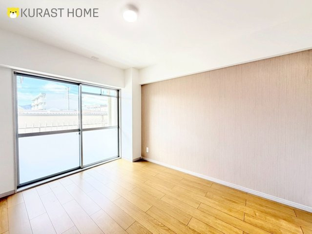 西京極大門ハイツ　3階の洋室