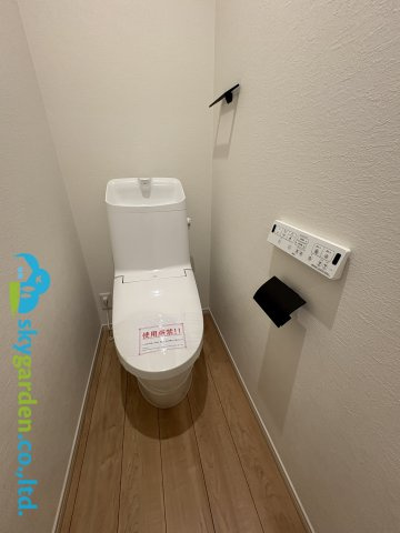 藤沢市羽鳥２期　新築戸建　全2棟1号棟のトイレ|トイレです