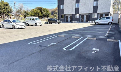 【駐車場】 | ミーティアB棟