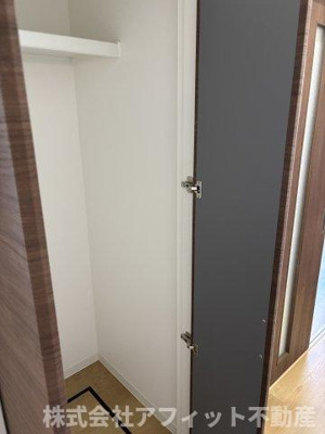 【その他】 | ミーティアB棟 | 廊下収納