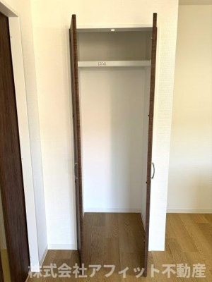 【その他】 | ミーティアB棟 | リビング収納