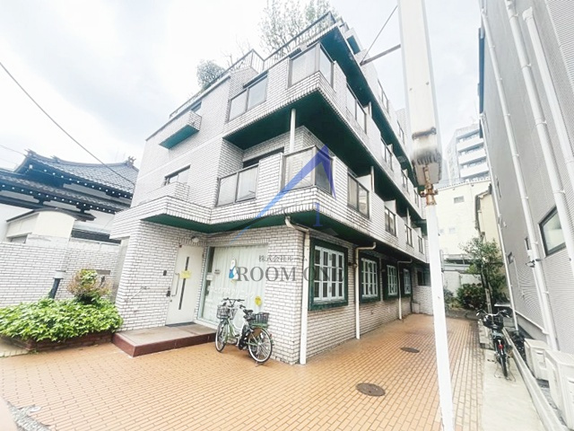 パレ・クレール白山の外観