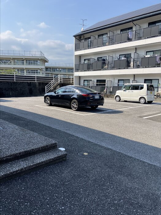 カナルシャトーＤ７の駐車場|駐車場