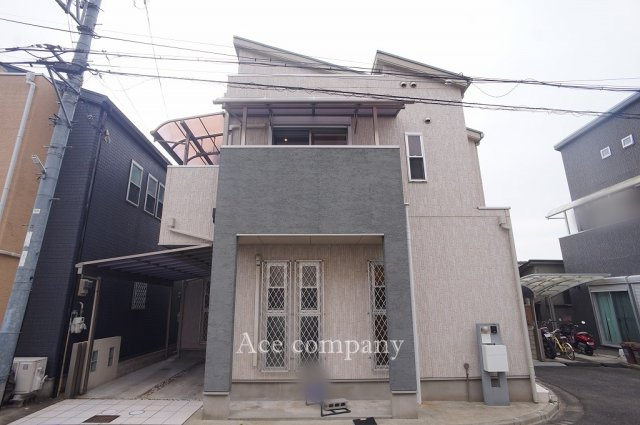 【外観】 | 東大阪市出雲井本町 | 【駅近、駅歩2分！角地☆平成21年11月築☆2階建て♪】ローン返済目安：月々約78542円（頭金0円、変動金利0.875％、返済期間40年、ボーナス払い無しで試算しています）