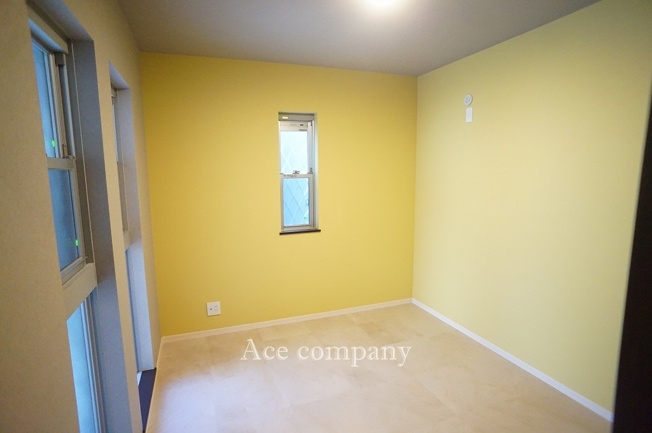 【子供部屋】 | 東大阪市出雲井本町 | 【1階南側：洋室5.2帖】