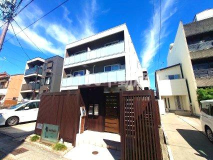 マハロ(Mahalo)の外観