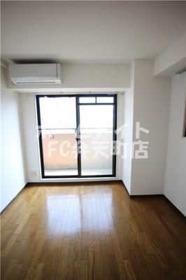 【居間・リビング】 | ハーバーハイツ | 使いやすい居間です